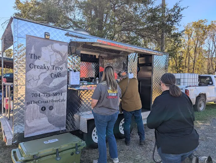 Vanhoy RV Park 5