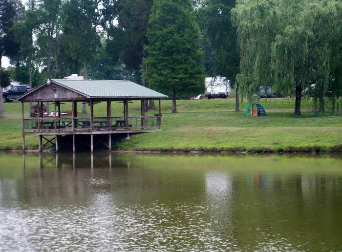 Golden Pond Campground 9