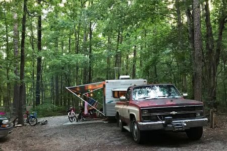 Dan Nicholas Park Campground