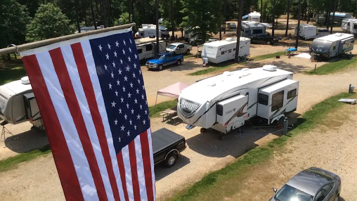 Cross Winds Family Campground 3