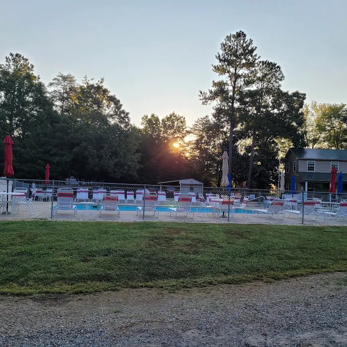 Cross Winds Family Campground 9