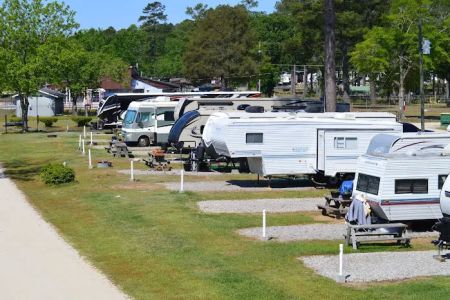 Waldo's Beach Campground