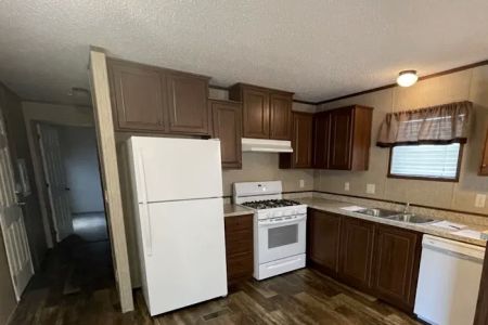 Cedar Creek Reserve Manufactured Home Community