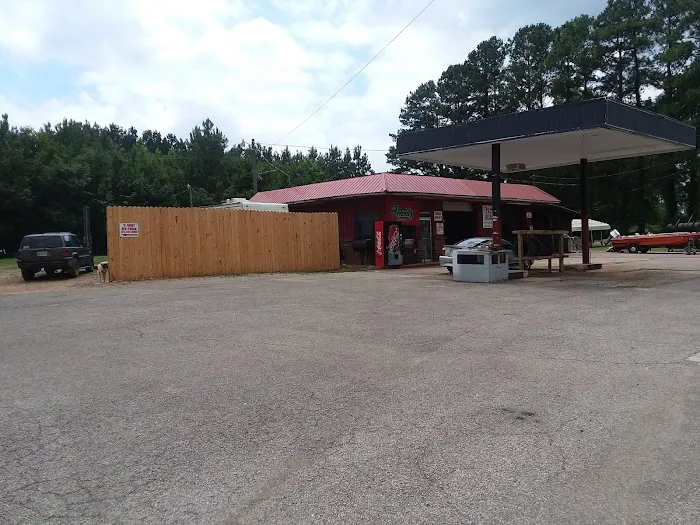 HWY 57 Three Way R.V. Park 9