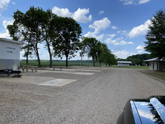 Botel Campground LLC 5