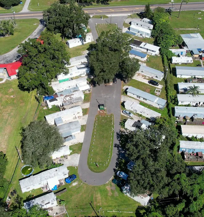 Lighthouse Oaks RV & Mobile Home Estates 6