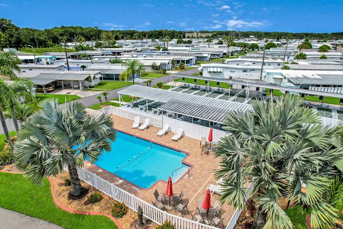 Holiday Mobile Home Park 3