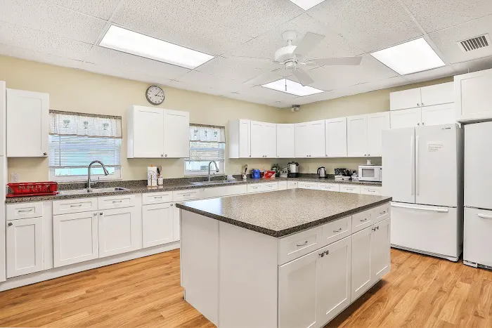 Twin Palms Mobile Home Park 6