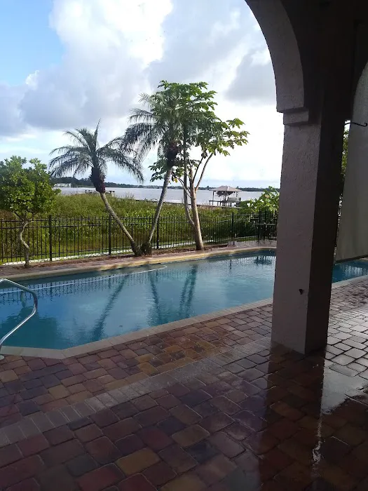 Lake Seminole Resort 5