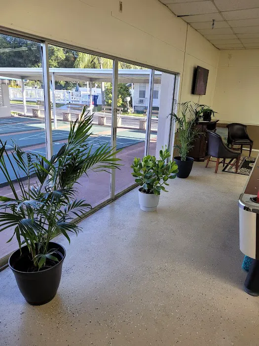 Cardinal Court Mobile Home Park 8