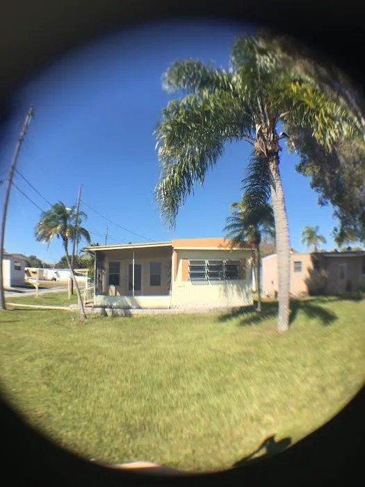 Lakeview Mobile Home & RV Park 10