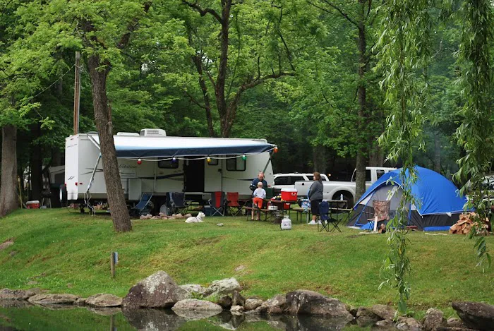 Adventure Bound Camping Resorts - Gatlinburg 10