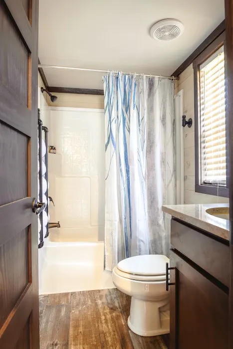 Ellis Cove Tiny Home & RV Adventures 3