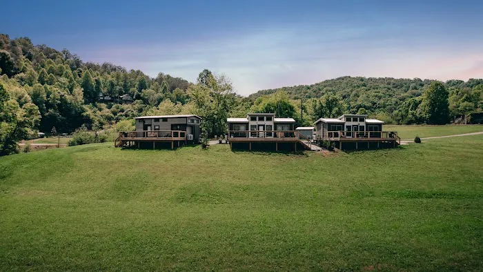 Ellis Cove Tiny Home & RV Adventures 5