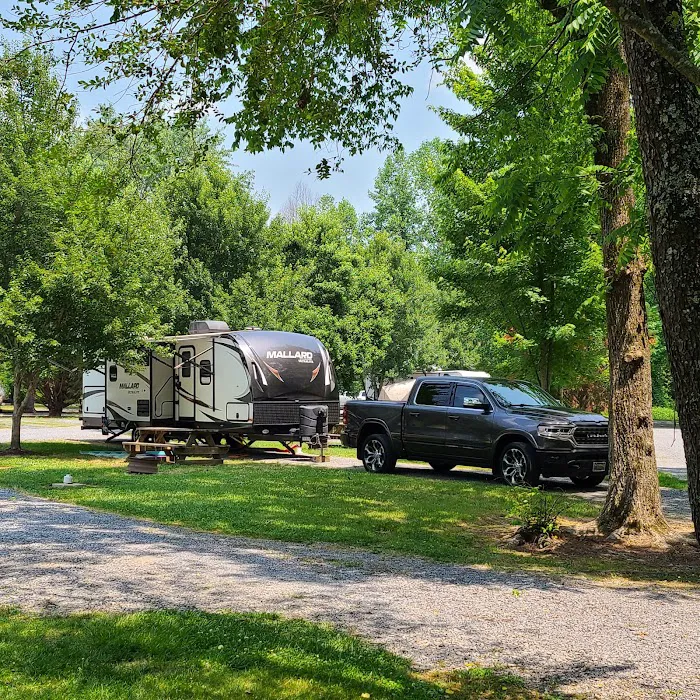 Fox Fire Riverside Campground 8