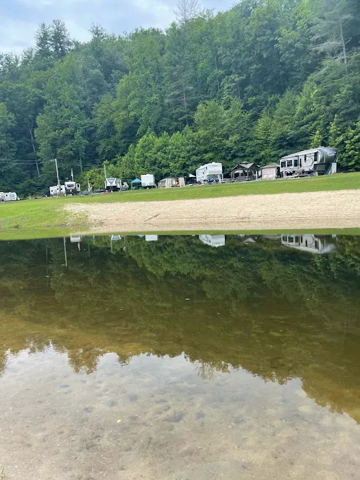 Horseshoe Bend Family Campground 8