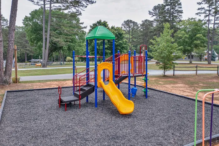 Zooland Family Campground 2