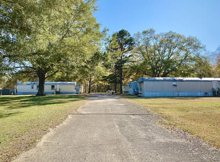 Bolivar Oaks Mobile Home Park 10