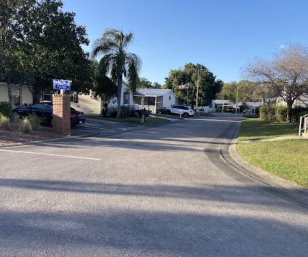 The Oaks at CountryWood