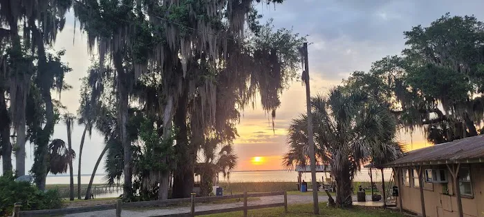 Uncle Joes Fish Camp 7