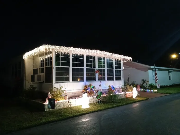 Twelve Oaks Mobile Home Park 10