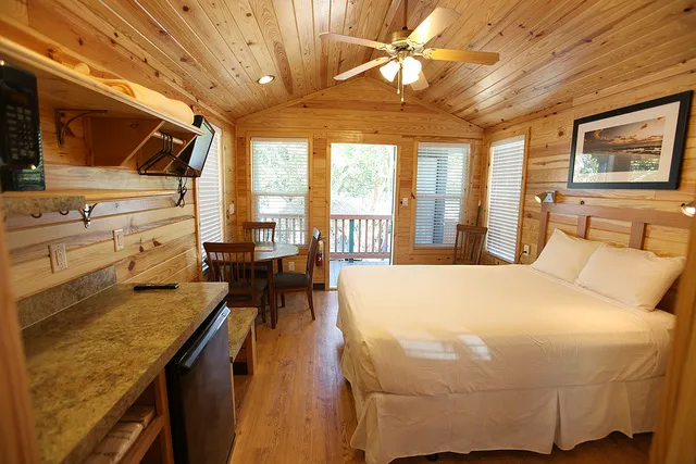 St. Petersburg / Madeira Beach KOA Holiday 3