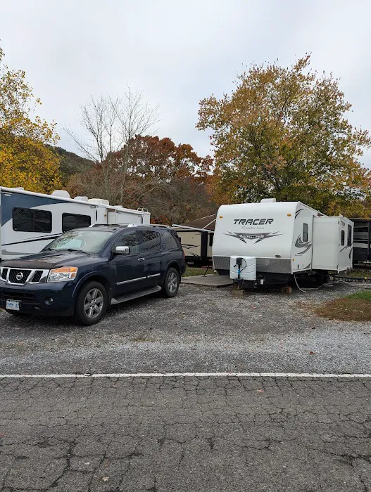 King's Holly Haven RV Park 6