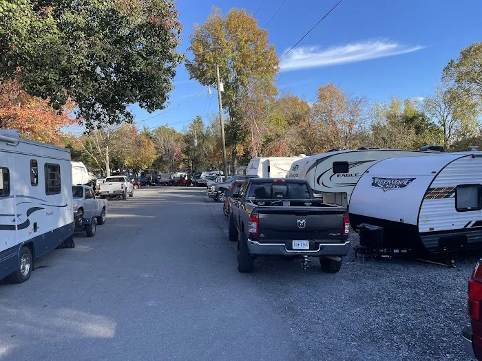 Creekside RV Park 4