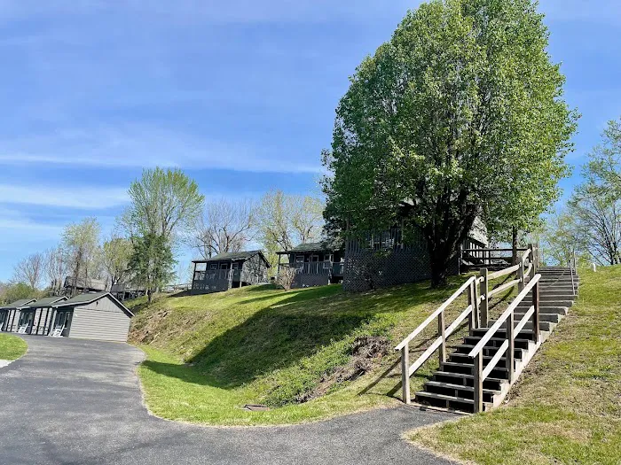 Foothills RV Park & Cabins 8