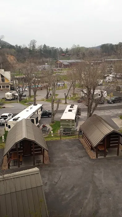 Rivers Edge Campground 9