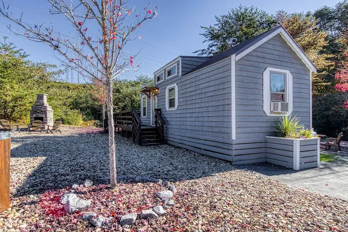 Bear Cove Village 7