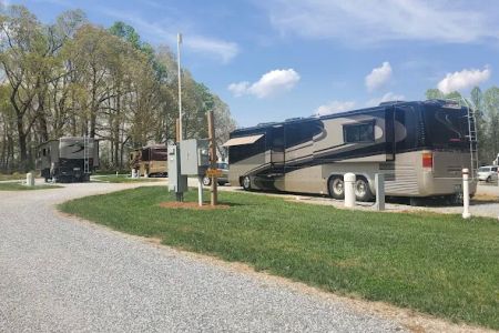 Salem Breeze RV Park