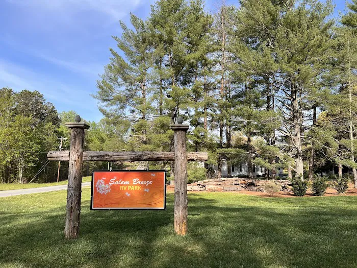 Salem Breeze RV Park 5