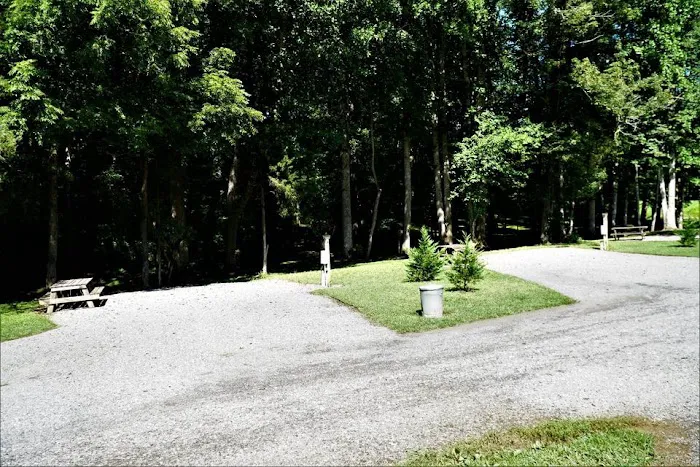 Byrd's Branch Campground and Country Store 8