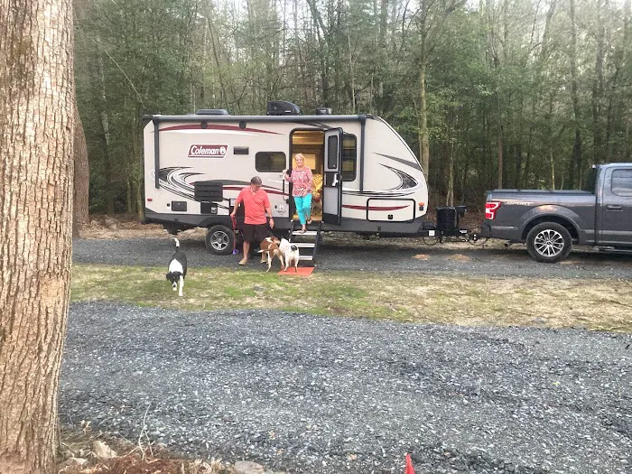 Roaring River Vineyards RV Park 6