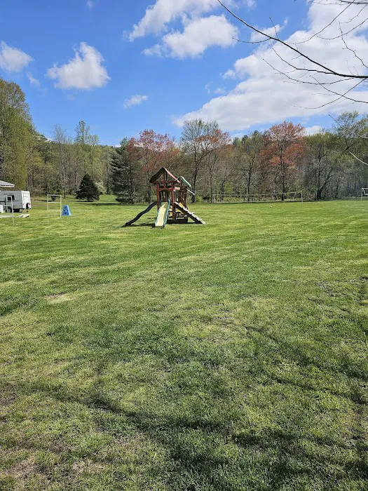 Sandy Creek Family Campground 8