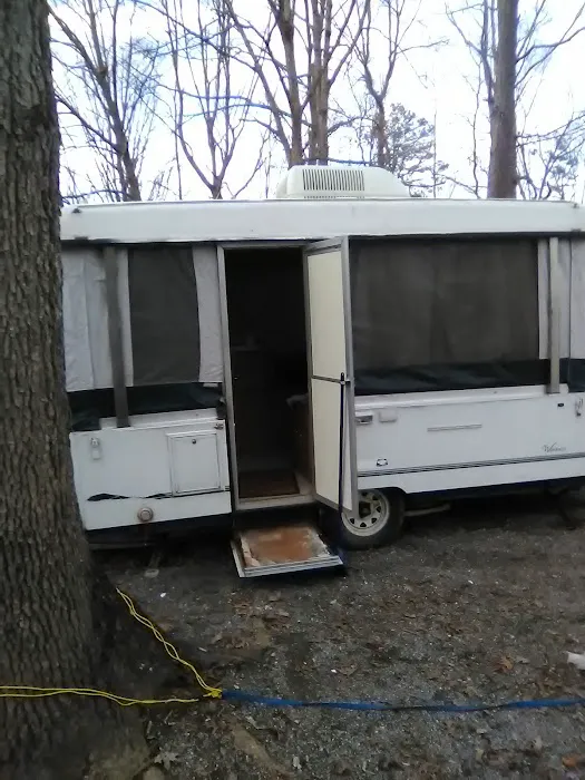 Pop & Moms Campground 3