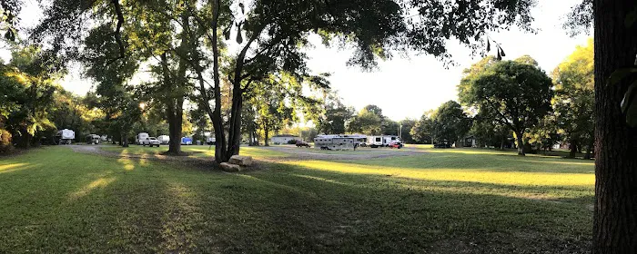 Island Road RV Park 10