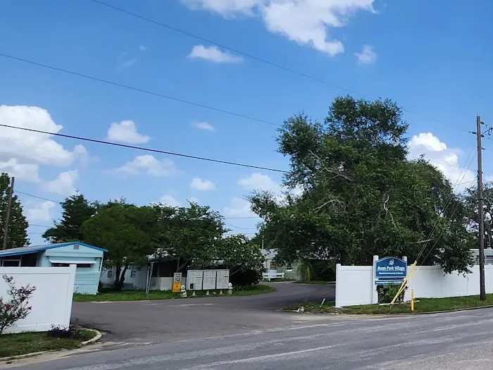 Avon Park Village 5