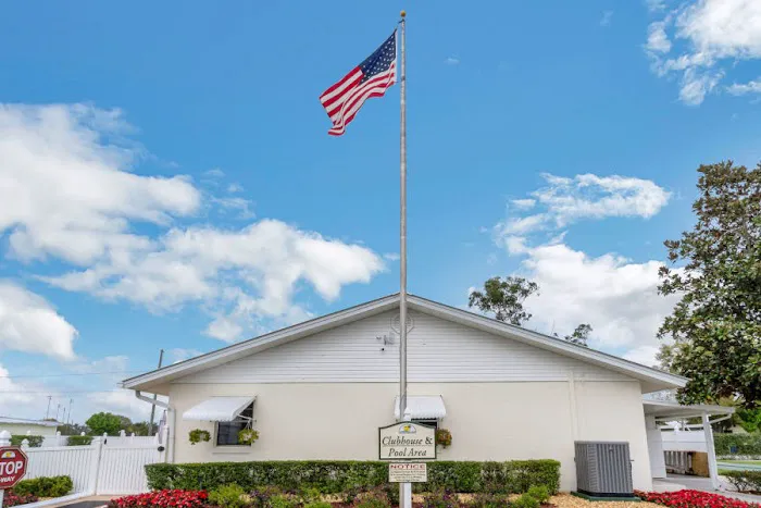 Villa Del Sol Mobile Home Park 8