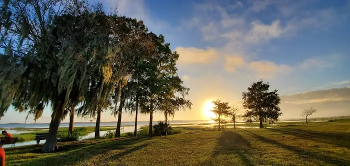 Bud's RV Park & Marina 4
