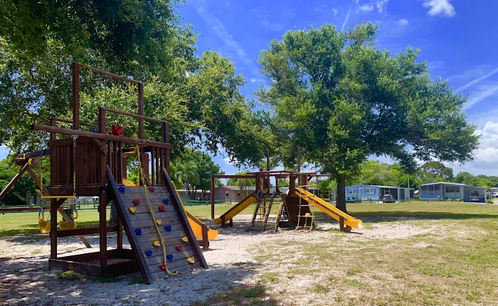 Pinellas Cascades Mobile Home Community 9