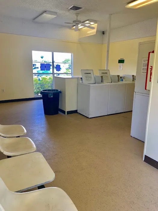 Pinellas Cascades Mobile Home Community 10