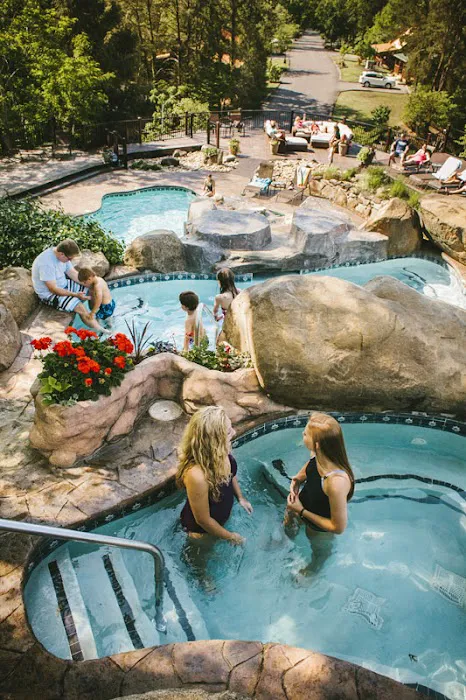 The Dell Motorcoach Resort 1