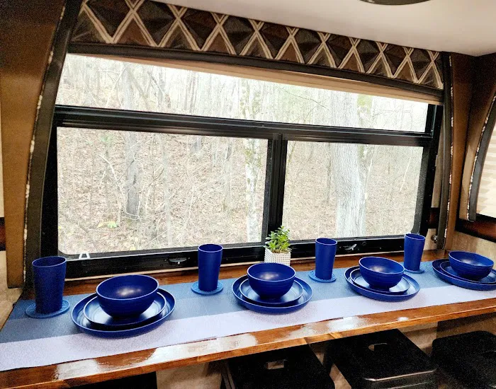 Cedar Creek Hideaway 6