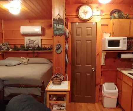 Mountain Side Campground & Cabins