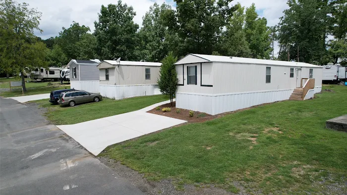 Auman Acres MHC 9