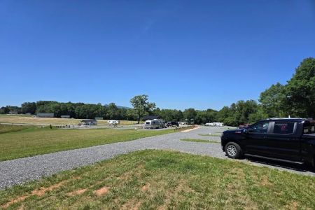 Black Dog Acres RV Park