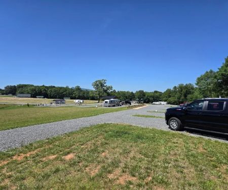 Black Dog Acres RV Park