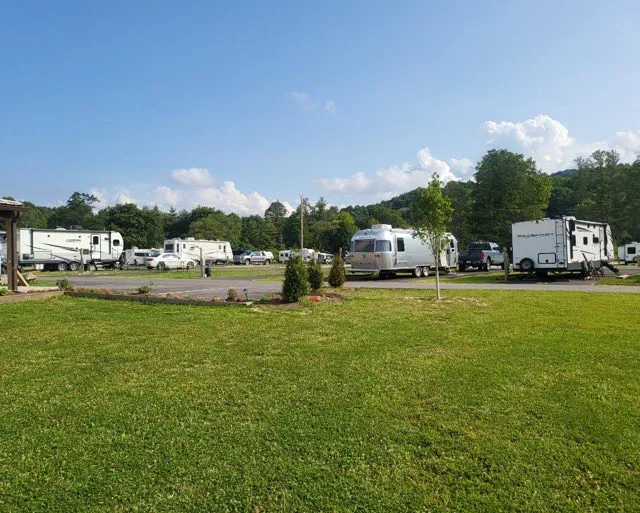 Big Mike's Creekside RV Resort 1